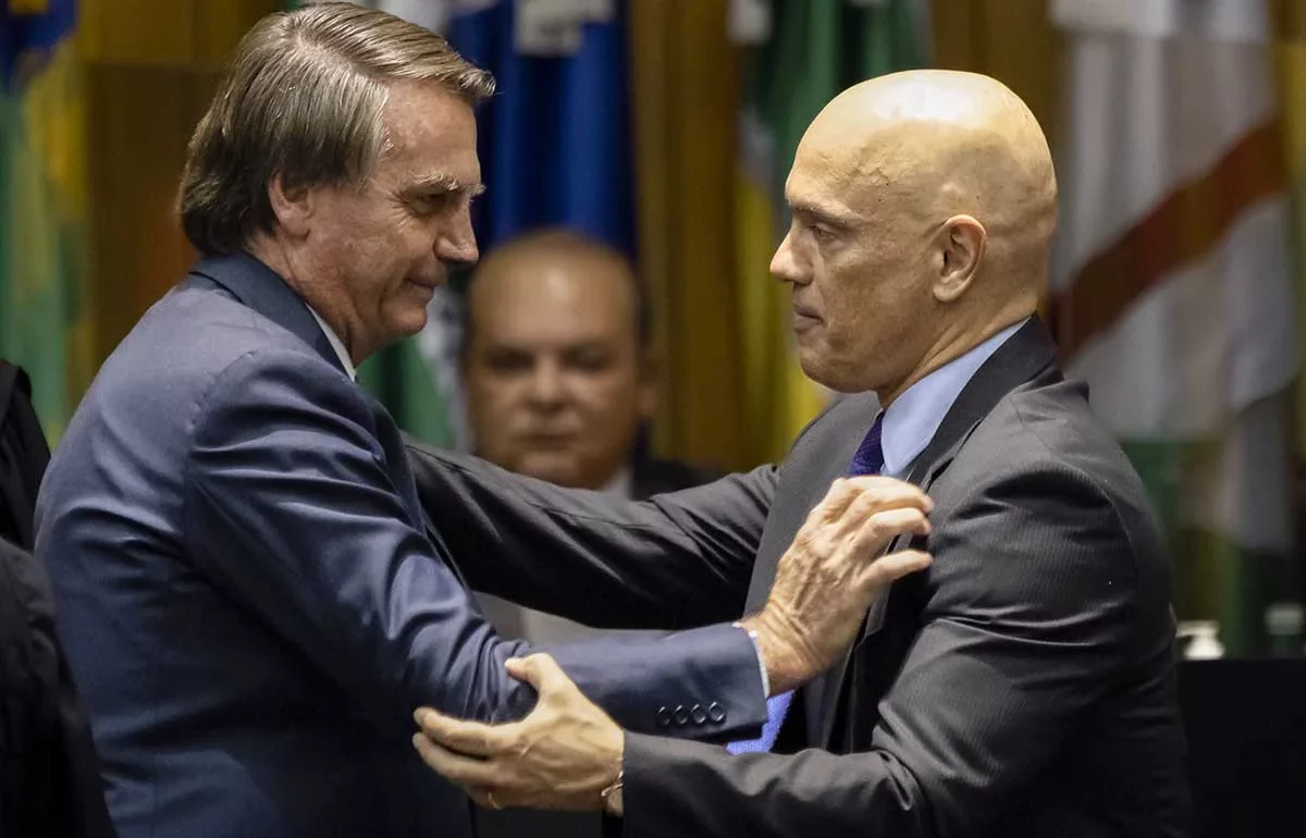 Episódio EC #3 - O Dia que Bolsonaro recuou